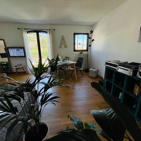 Superbe Appartement Sur Vence Luaran gambar