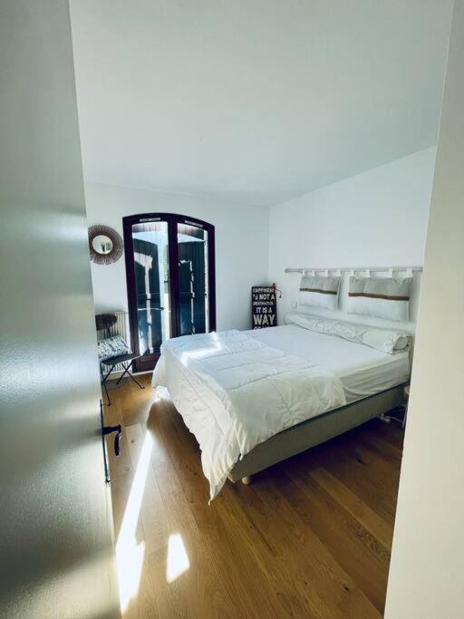 Superbe Appartement Sur Vence Luaran gambar